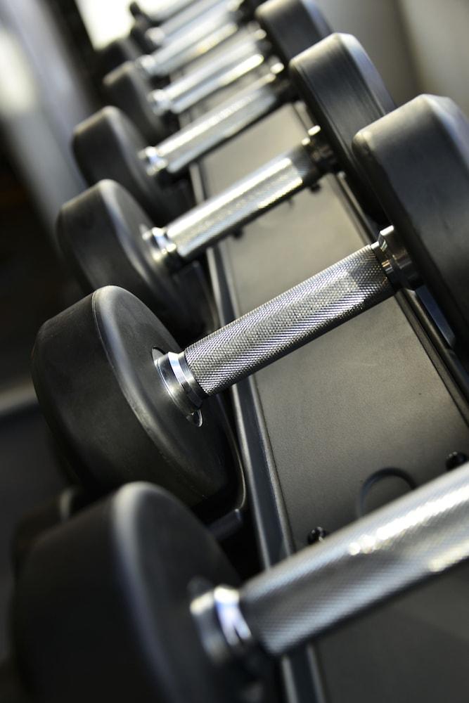 Baruk Guadalajara Hotel De Autor エクステリア 写真 A dumbbell