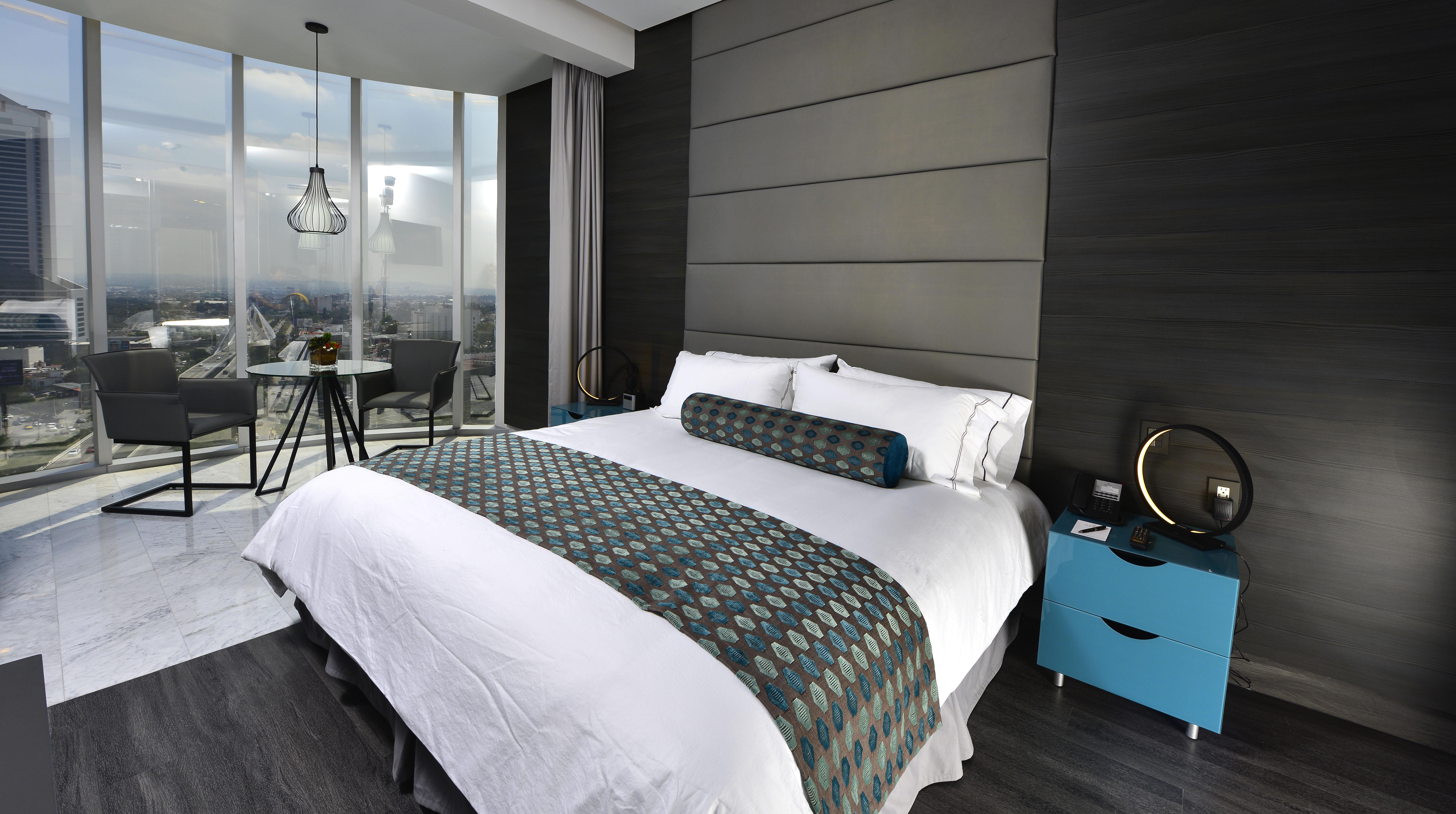 Baruk Guadalajara Hotel De Autor エクステリア 写真 A bed runner