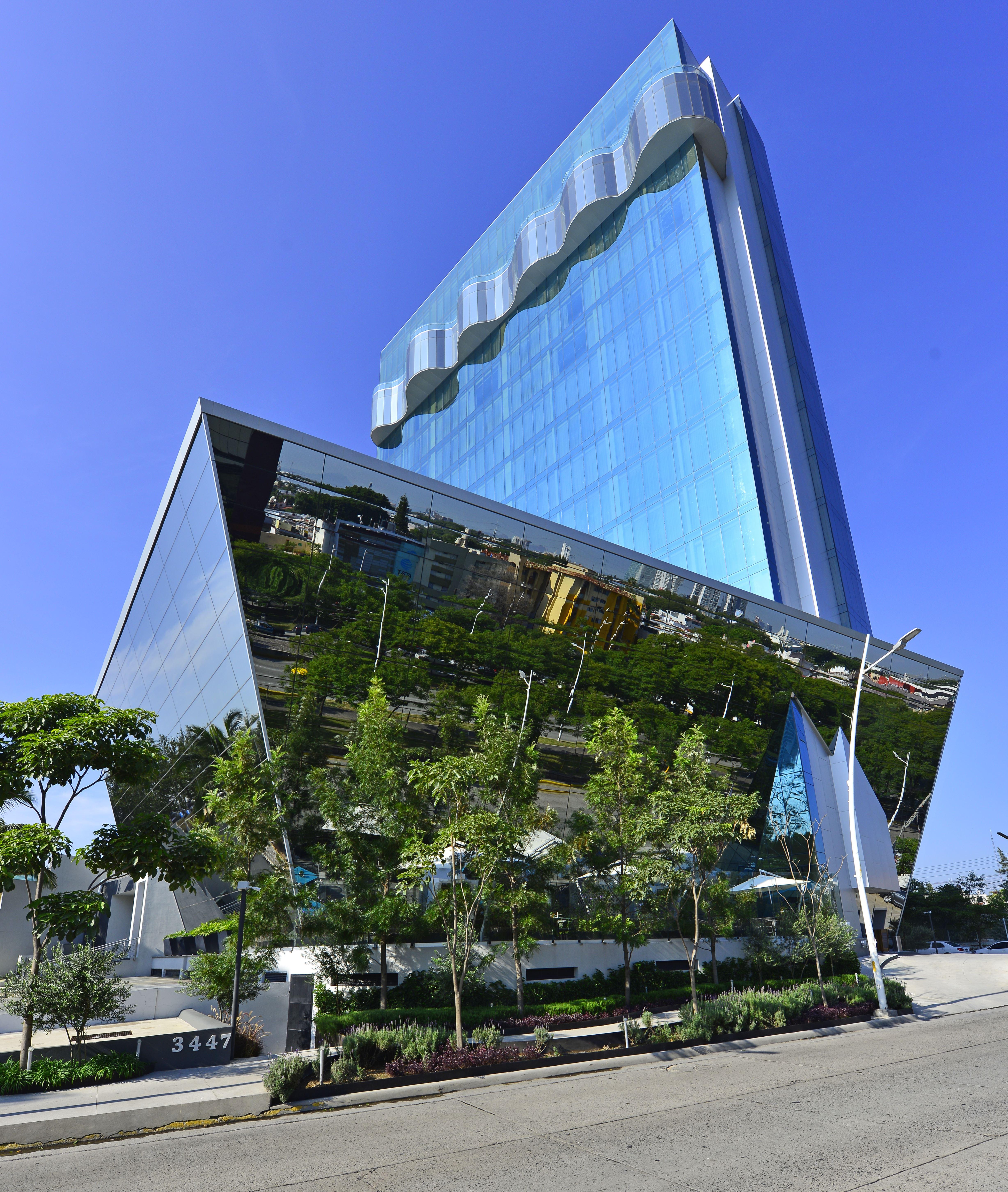 Baruk Guadalajara Hotel De Autor エクステリア 写真 The building's facade