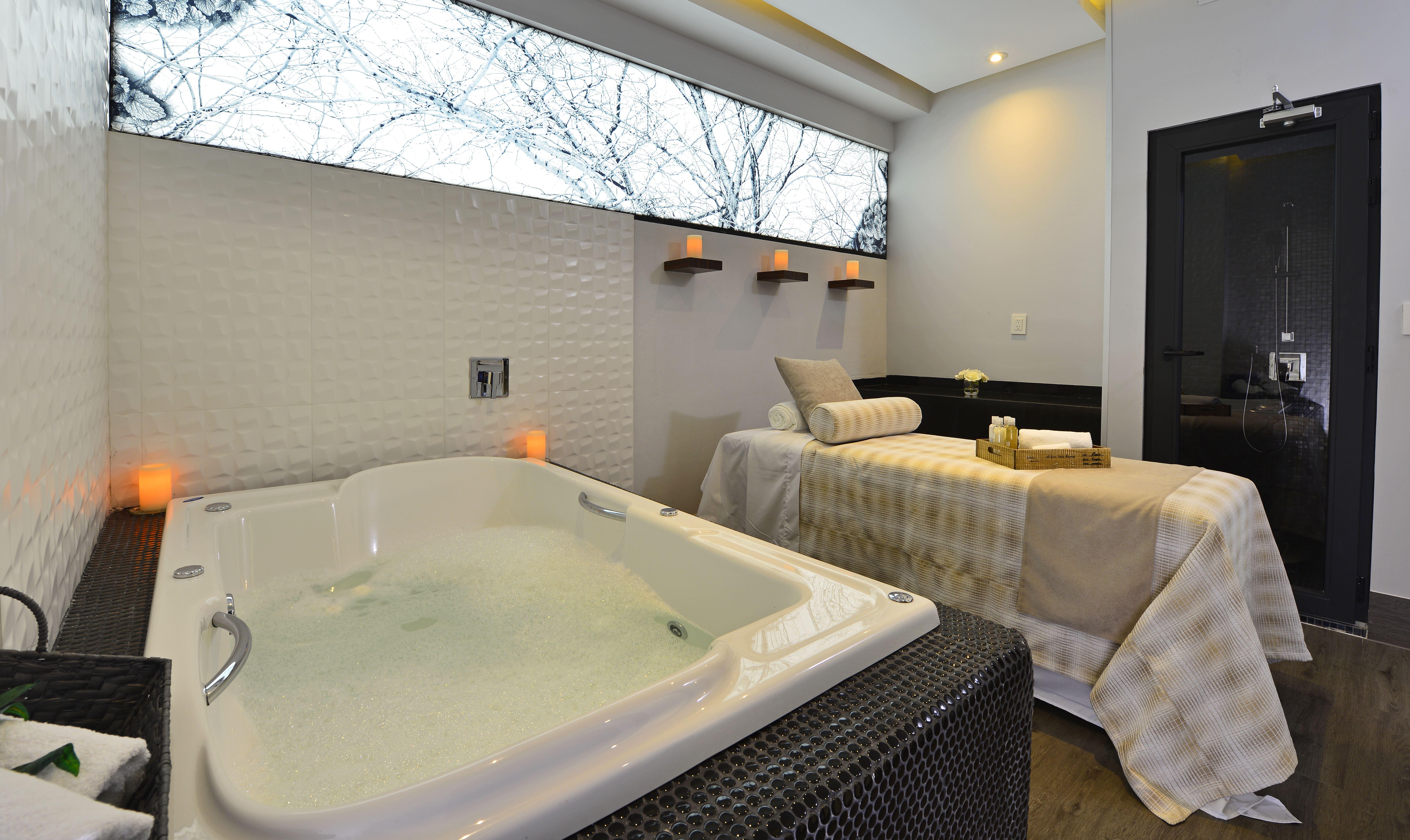 Baruk Guadalajara Hotel De Autor エクステリア 写真 A modern spa